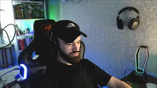  Mostly  online show from 03-06-26, 03:08