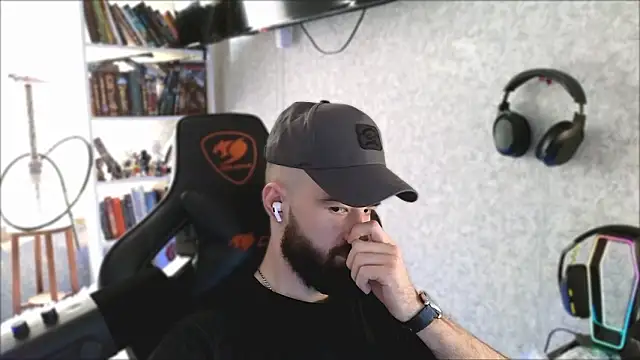  Mostly  online show from 03-09-26, 06:28