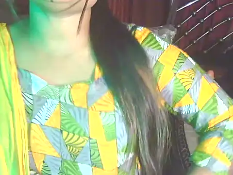 Nusrat Faria online show from 05-17-26, 05:53