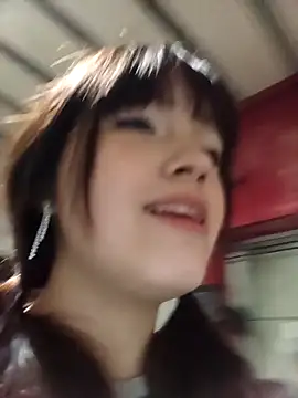 Snapshot of dieciochoyundia chatting on 02-08-26, 10:35 dieciochoyundia online show from 02-08-26, 10:35