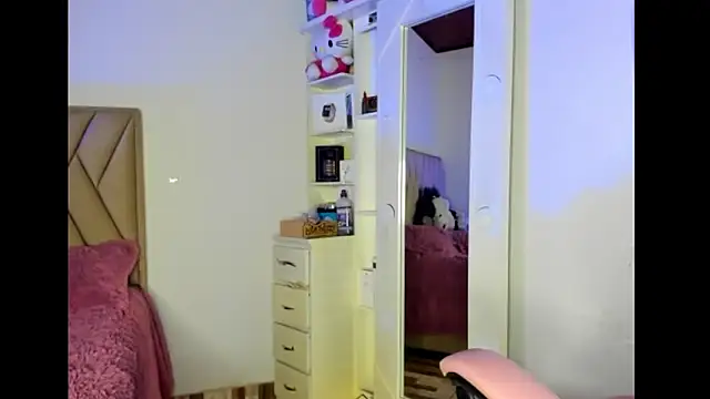  Cute gabyyy online show from 03-11-26, 09:21