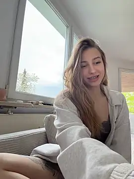 romyxxs online show from 04-25-26, 05:54