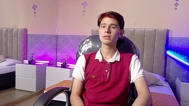 Derek Sinn online show from 04-03-26, 07:56