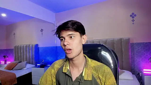 Derek Sinn online show from 04-21-26, 08:01