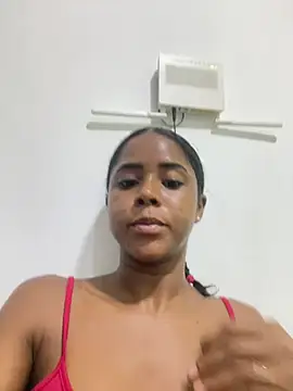 LIA PARKERR online show from 05-25-26, 01:22
