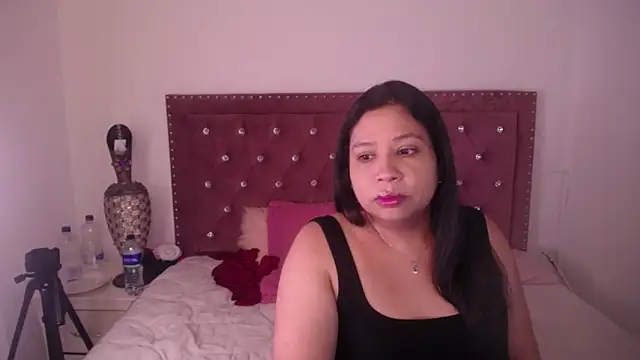 miafuegolatino online show from 03-04-26, 02:28