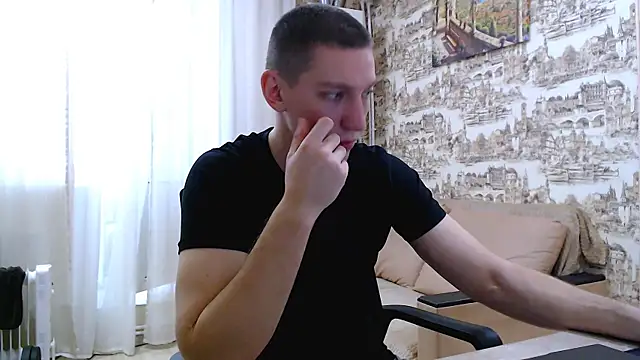 Snapshot of markbodrov chatting on 05-05-26, 12:57 markbodrov online show from 05-05-26, 12:57
