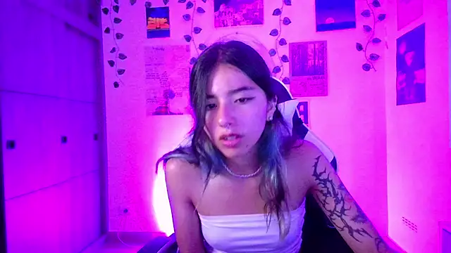 IvyStone  online show from 03-10-26, 09:42