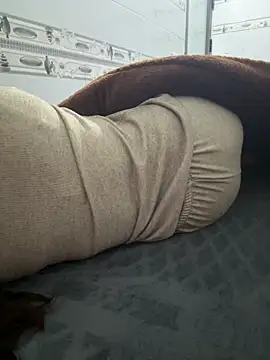 kimoanh102 online show from 02-22-26, 12:47