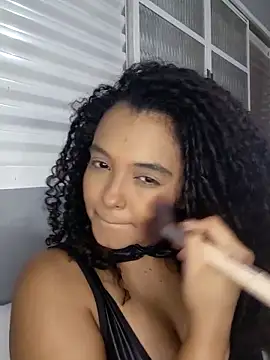 Snapshot of pandinhagamer chatting on 03-05-26, 02:29 pandinhagamer online show from 03-05-26, 02:29