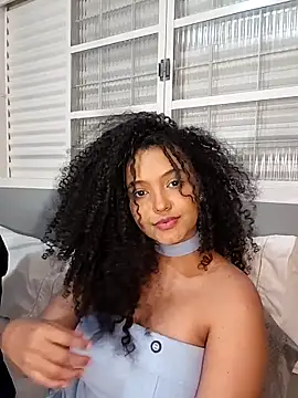 Snapshot of pandinhagamer chatting on 03-09-26, 02:48 pandinhagamer online show from 03-09-26, 02:48