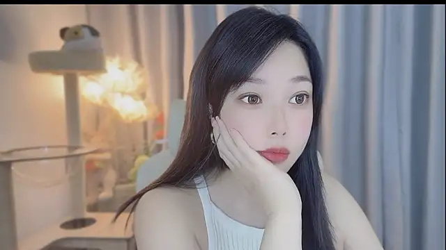 Snapshot of Yumi_yuni chatting on 05-07-26, 06:08 Yumi yuni online show from 05-07-26, 06:08