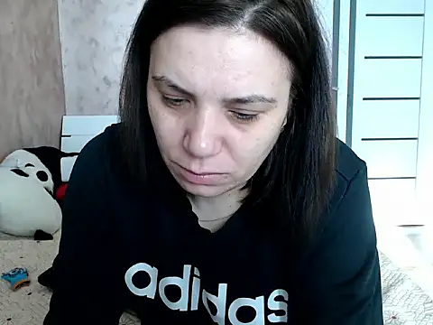 LorraGrey online show from 03-02-26, 06:47