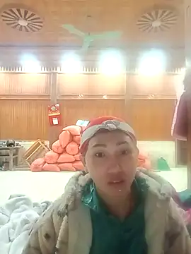 hot-luna- online show from 02-13-26, 11:50