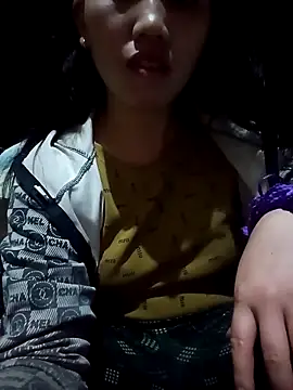 hot-luna- online show from 02-18-26, 12:45