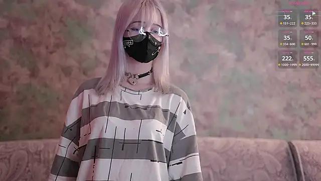 Yunakiss online show from 03-01-26, 09:17