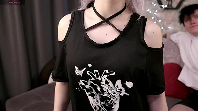 Yunakiss online show from 05-20-26, 01:06