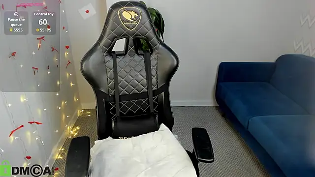 Stella Lee online show from 02-23-26, 01:14