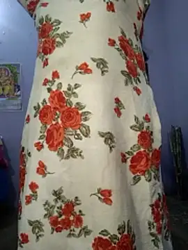 Snapshot of Madhubala6 chatting on 02-25-26, 04:27 Madhubala6 online show from 02-25-26, 04:27