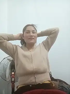 Momo-biki online show from 02-05-26, 02:22