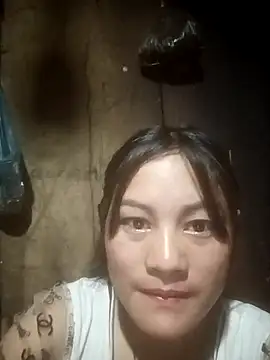 Momo-biki online show from 04-10-26, 09:52