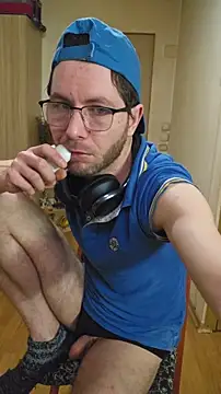 Snapshot of MagnificoSexy-boy-hot-93 chatting on 02-13-26, 10:44 MagnificoSexy-boy-hot-93 online show from 02-13-26, 10:44