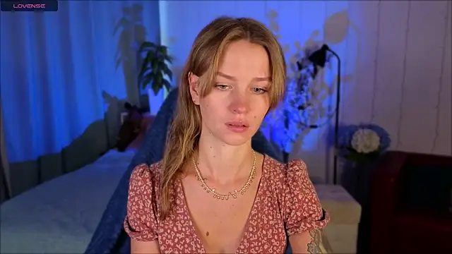 Crystal Kris online show from 02-20-26, 01:22