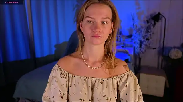 Crystal Kris online show from 02-26-26, 05:39