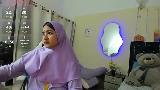 SamiraAwada online show from 04-07-26, 07:14