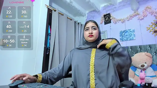 SamiraAwada online show from 06-09-26, 07:14