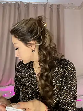 Alyxra online show from 02-08-26, 09:02