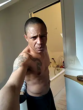 BLACK-O-TOP online show from 03-12-26, 05:41