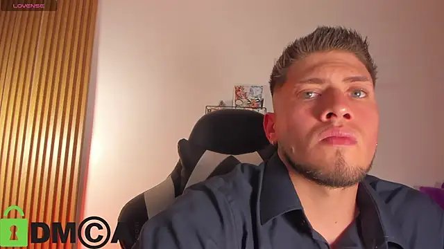 SebastianMaximoff  online show from 04-08-26, 08:20