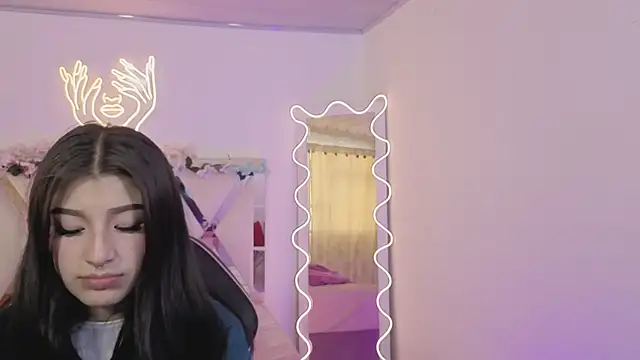 NEFTIS TAY online show from 02-25-26, 07:01