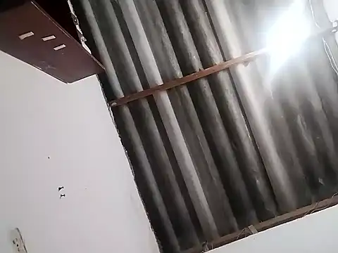 natasha and zoe online show from 03-03-26, 06:36