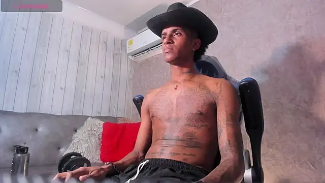 scarlettqueenx online show from 02-19-26, 08:16