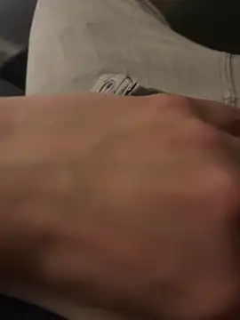 Lessyyy    online show from 03-14-26, 01:01