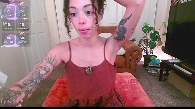 Snapshot of gunzinrose chatting on 07-02-26, 01:27 gunzinrose online show from 07-02-26, 01:27