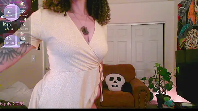 Snapshot of gunzinrose chatting on 07-05-26, 04:36 gunzinrose online show from 07-05-26, 04:36