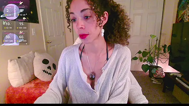 Snapshot of gunzinrose chatting on 07-19-26, 04:44 gunzinrose online show from 07-19-26, 04:44