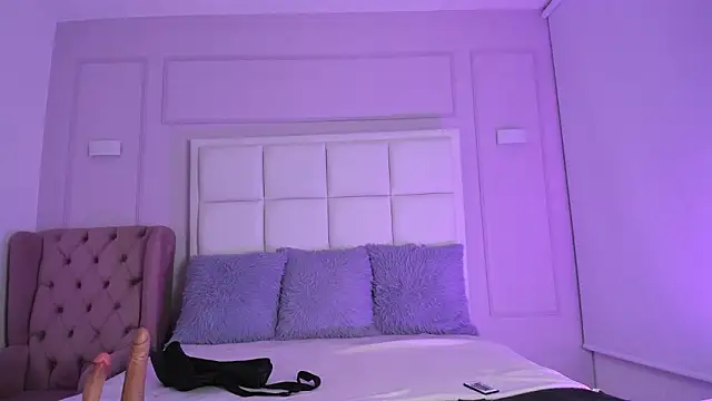 LiaJohnnson  online show from 03-02-26, 04:36