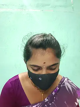 Snapshot of Tamil_Hot_Shana chatting on 05-09-26, 05:23 Tamil Hot Shana online show from 05-09-26, 05:23
