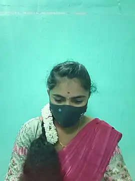 Snapshot of Tamil_Hot_Shana chatting on 05-31-26, 04:09 Tamil Hot Shana online show from 05-31-26, 04:09