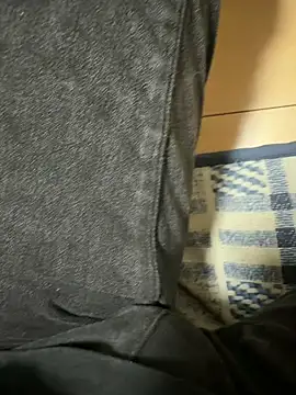 yuuki0131 online show from 03-10-26, 07:08