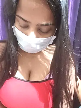 MidnightVibes  online show from 02-06-26, 05:38