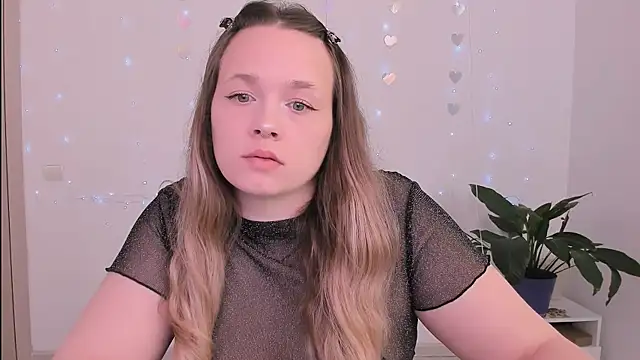 Snapshot of evilla_brill chatting on 05-08-26, 08:30 evilla brill online show from 05-08-26, 08:30