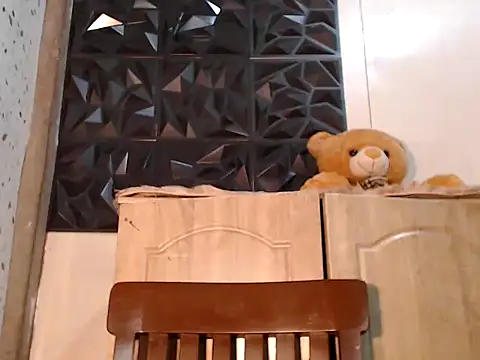 Yourdivagoddess online show from 03-24-26, 04:17