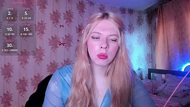 Cutie Bambi online show from 08-03-26, 12:10