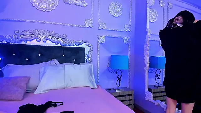 Lilith Naugthy online show from 04-21-26, 11:38