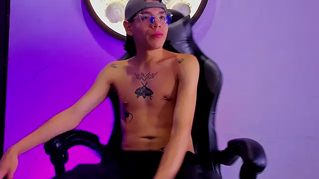 Bennet-Gray online show from 03-05-26, 03:57